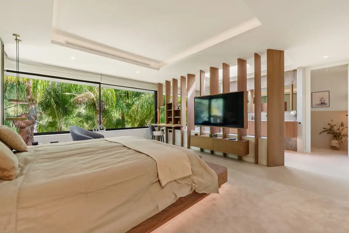 Detached house with pool for sale in Río Real - Los Monteros, imagen 35