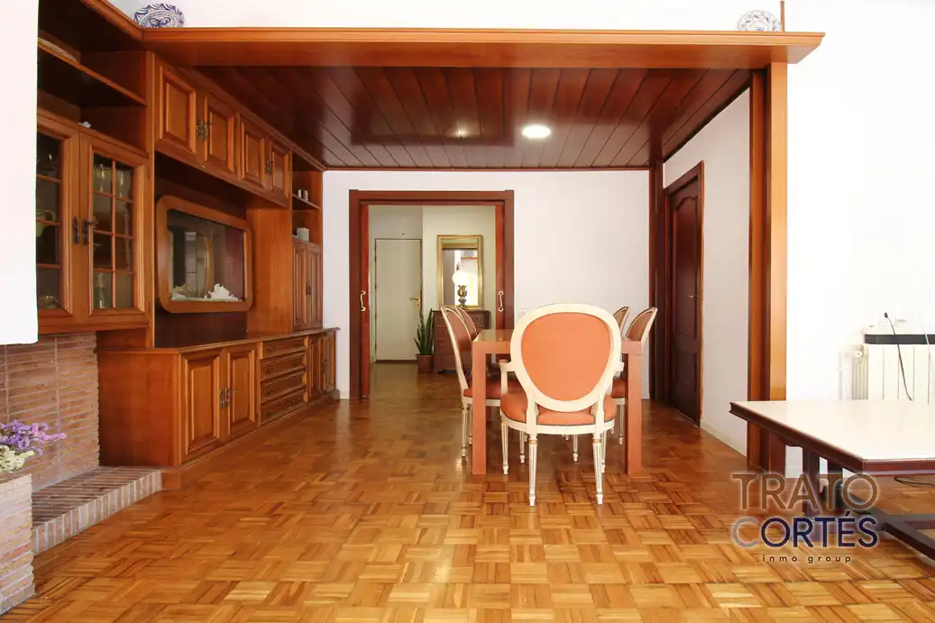 Appartamento con terrazza in vendita a Carrer de Santa Teresa, imagen 6