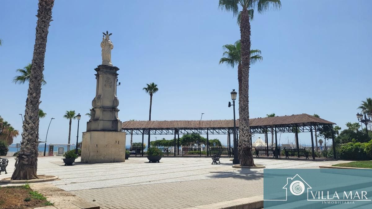 Vista exterior de Residencial en venta en Rota