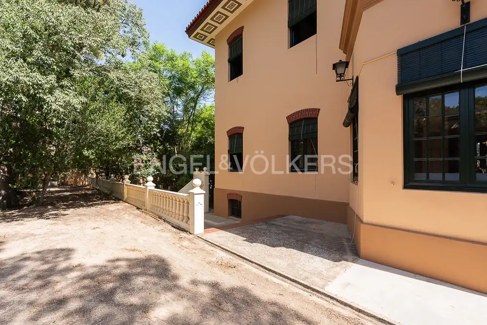 Vista exterior de Casa o chalet en venta en Bétera con Calefacción, Jardín privado y Terraza