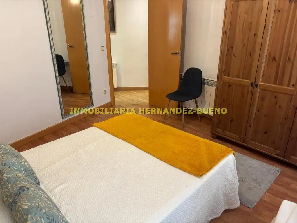 Habitación de Piso en venta en Salamanca con Aire acondicionado y Calefacción