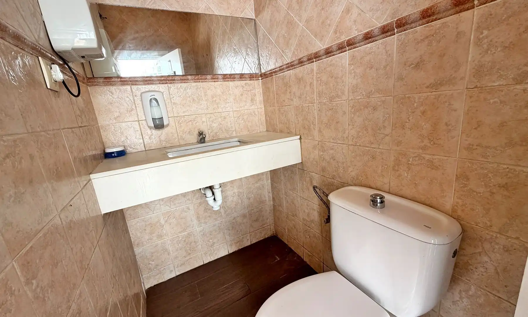 Bathroom of Commercial properties for sale in Dénia  with Air Conditioner