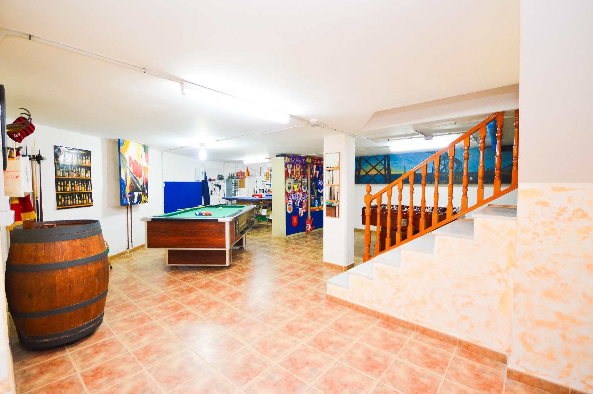 Casa adosada en venda en  Almería Capital amb Aire condicionat, Calefacció i Traster