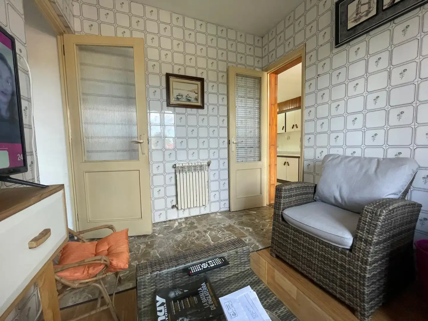 Sala d'estar de Casa o xalet en venda en Ferrol amb Calefacció i Jardí privat