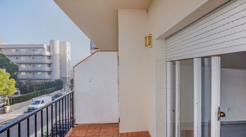 Foto 3 de Apartamento en venta en Pedro Calderon de la Barca (de), 36, -1, Salatar, Roses