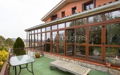 Terrassa de Casa o xalet en venda en Sondika amb Aire condicionat, Calefacció i Jardí privat