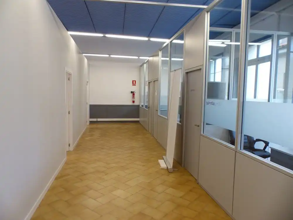 Ufficio in affitto a Centre, imagen 3