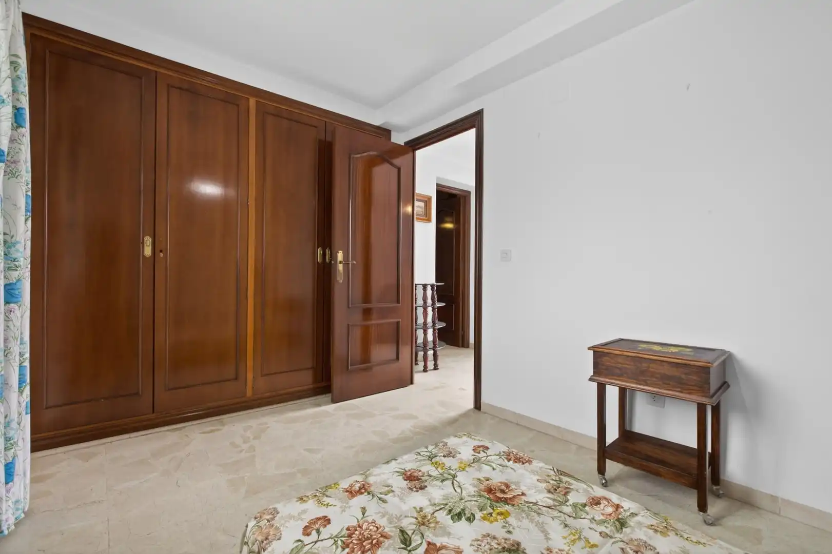 Bedroom of Houses for sale in Sevilla  with Air Conditioner, Terrace and Balcony