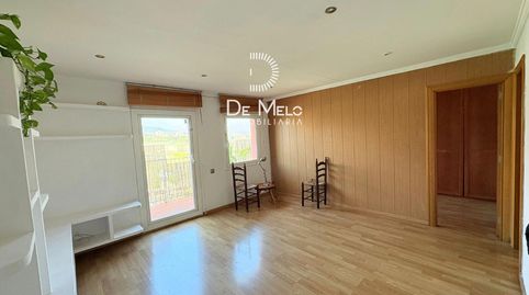 Foto 2 de Piso en venta en Pubilla Cases, L'Hospitalet de Llobregat