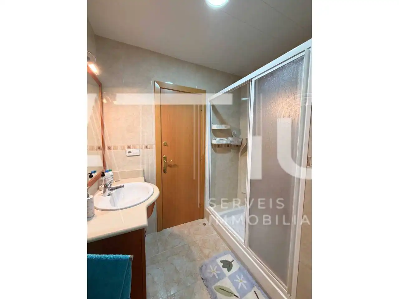 Habitación de Piso en venta en Sabadell con Calefacción y Balcón