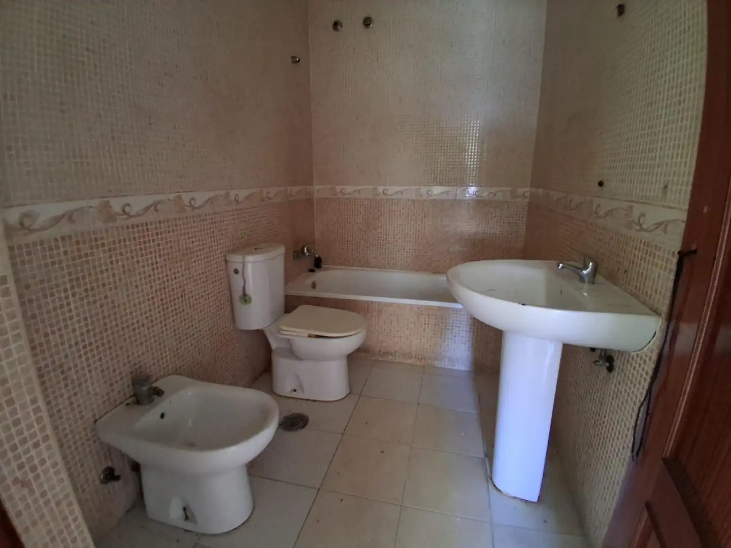 Baño de Ático en venta en Alcalá del Río con Terraza