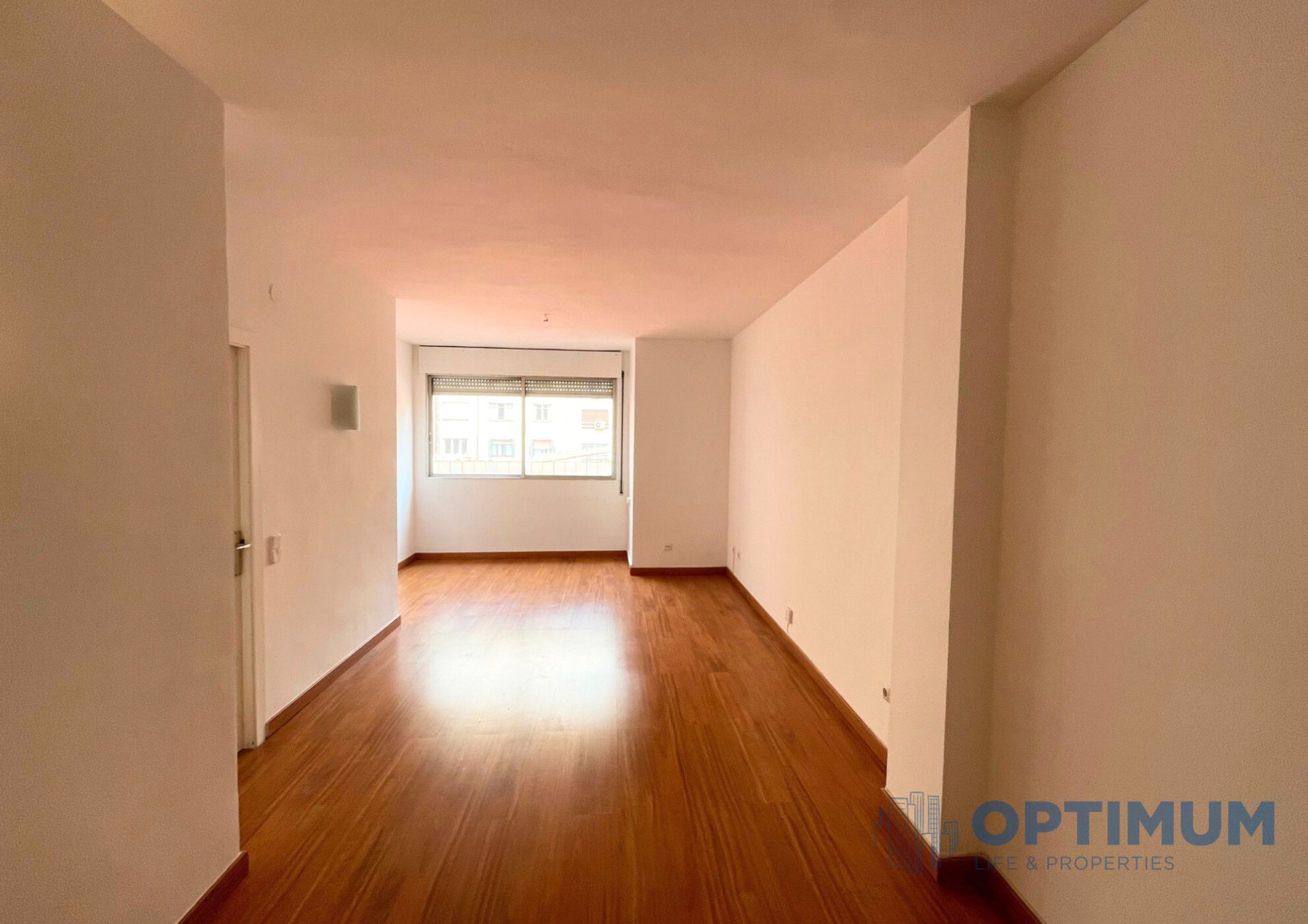 Flat to rent in  Barcelona Capital  with Air Conditioner, Heating and Parquet flooring