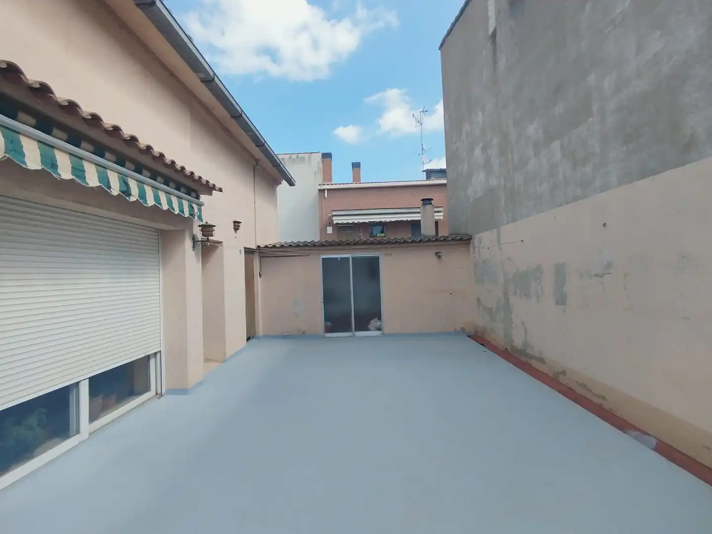 Exterior view of Country homes for sale in Binéfar  with Heating, Terrace and Storage room