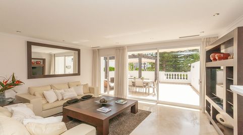 Foto 3 de Piso en venta en Elviria, Marbella