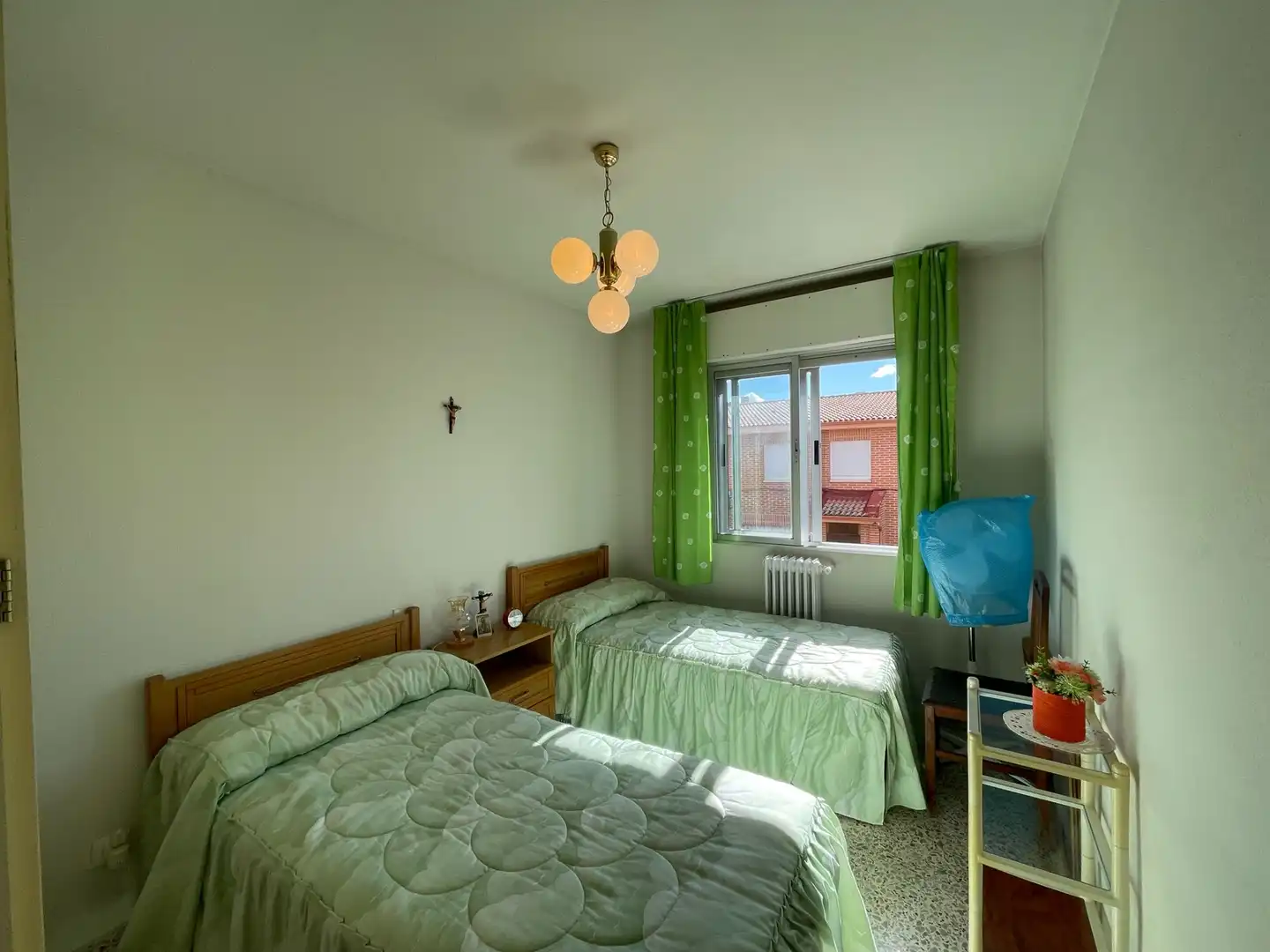 Bedroom of Detached homes for sale in Olmedo  with Heating, Storage room and Furnished