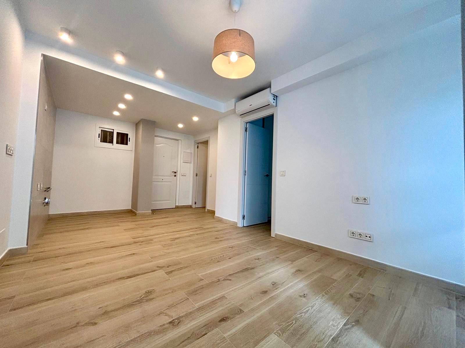 Schlafzimmer von Wohnungen zum Verkauf in Benalmádena mit Klimaanlage und Terrasse