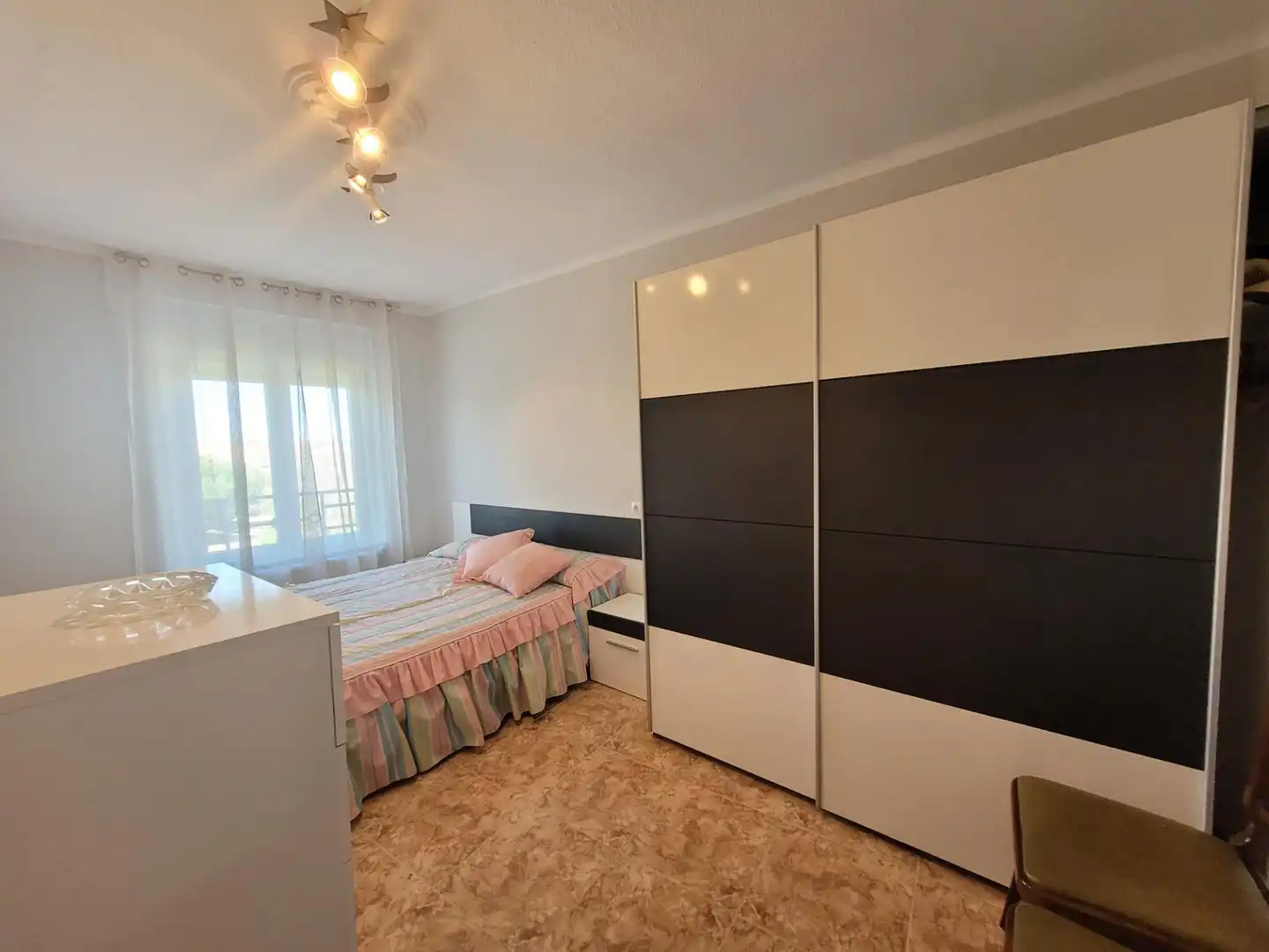 Bedroom of Flat for rent in Salamanca  with Heating and Furnished