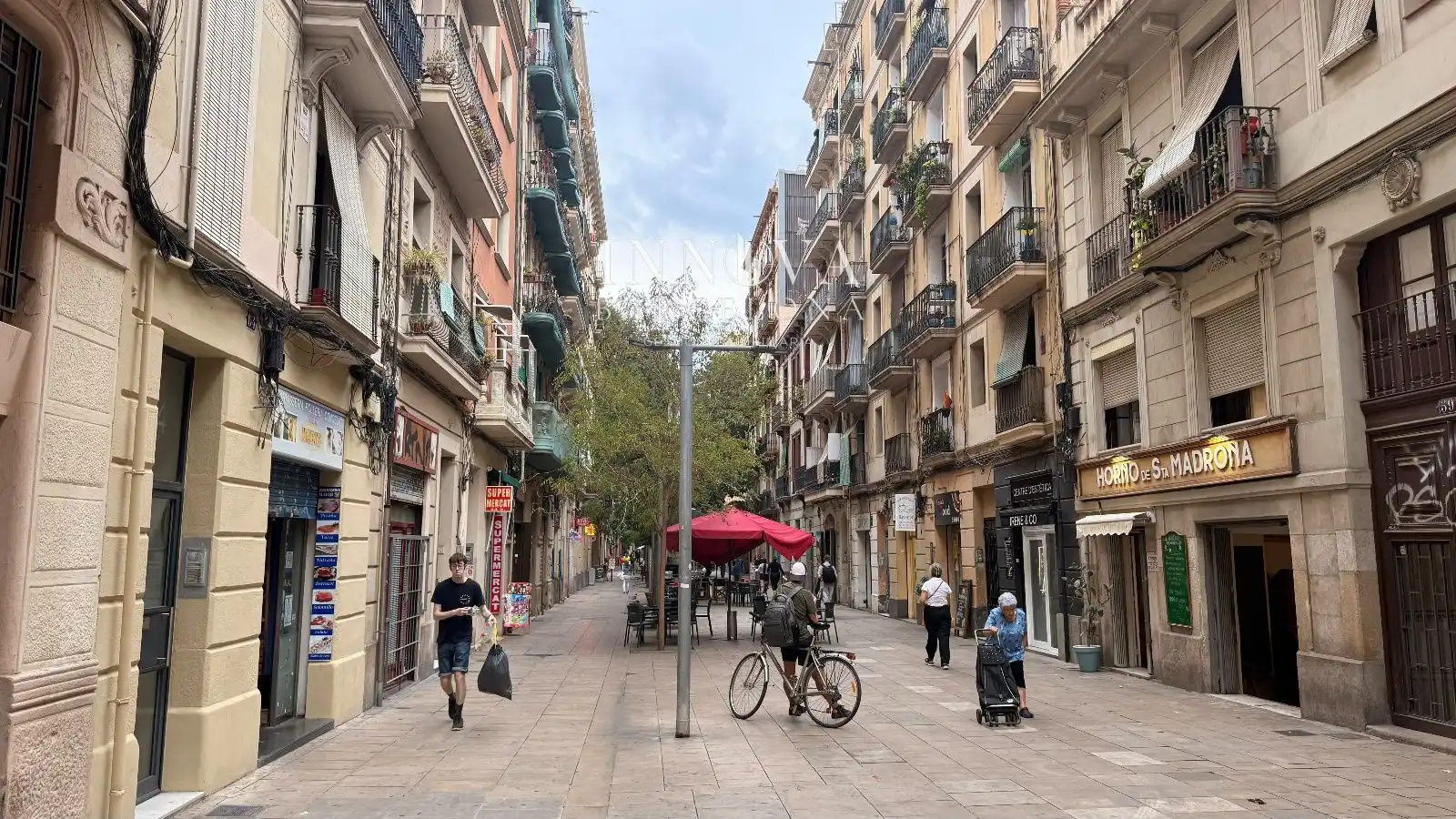 Local comercial en traspàs a Blai, imagen 16