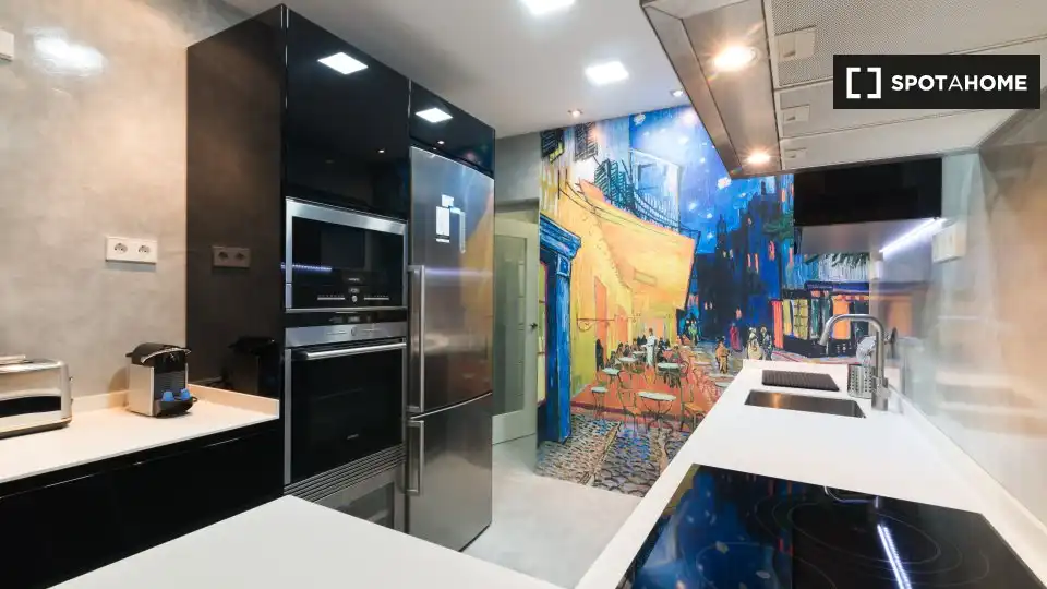 Cocina de Estudio para compartir en Madrid con Aire acondicionado, Terraza y Amueblado
