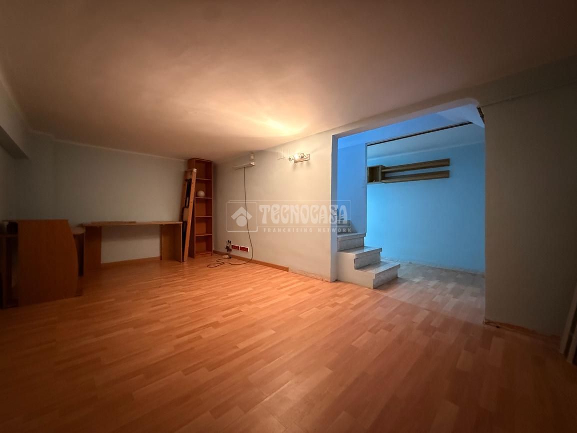 Local de alquiler en Sant Boi de Llobregat con Aire acondicionado