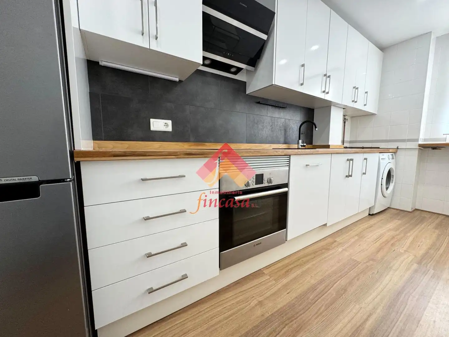 Kitchen of Flat for rent in Ronda  with Heating, Parquet flooring and Balcony