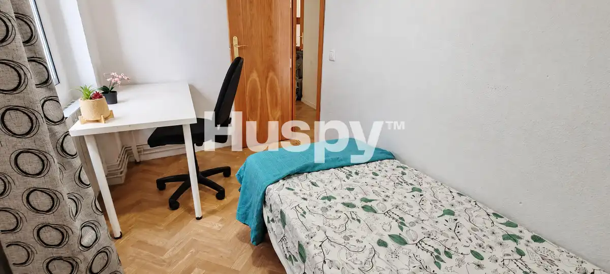 Dormitori de Pis en venda en Centro