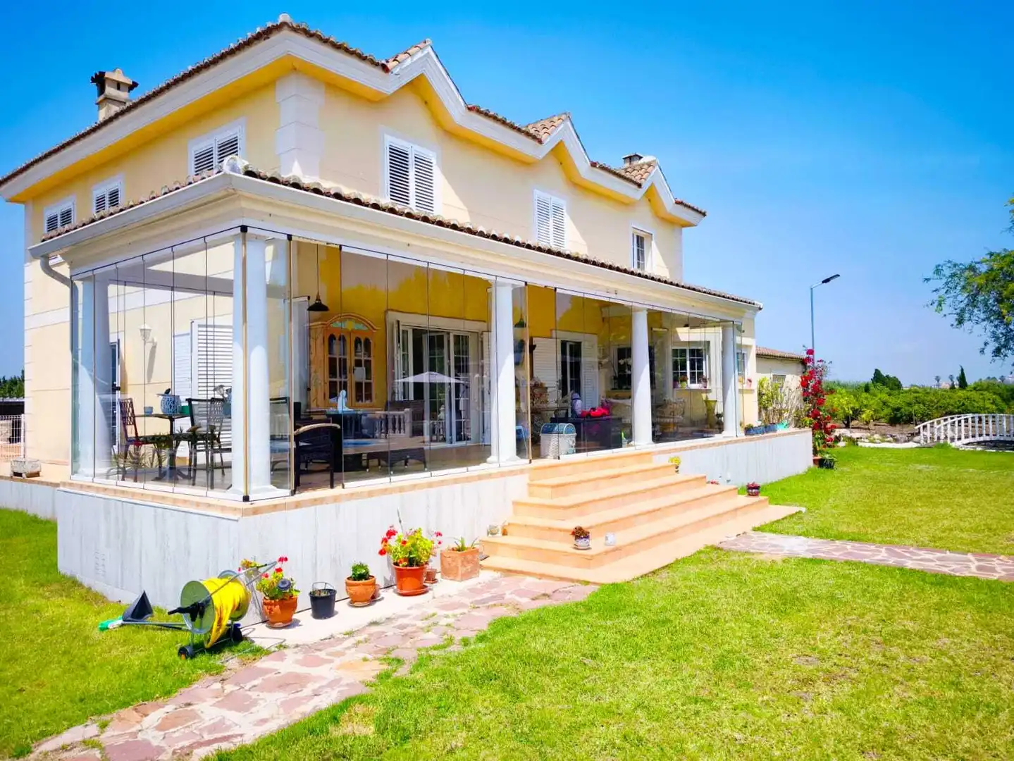 Chalet con terraza en venta en El Marenyet