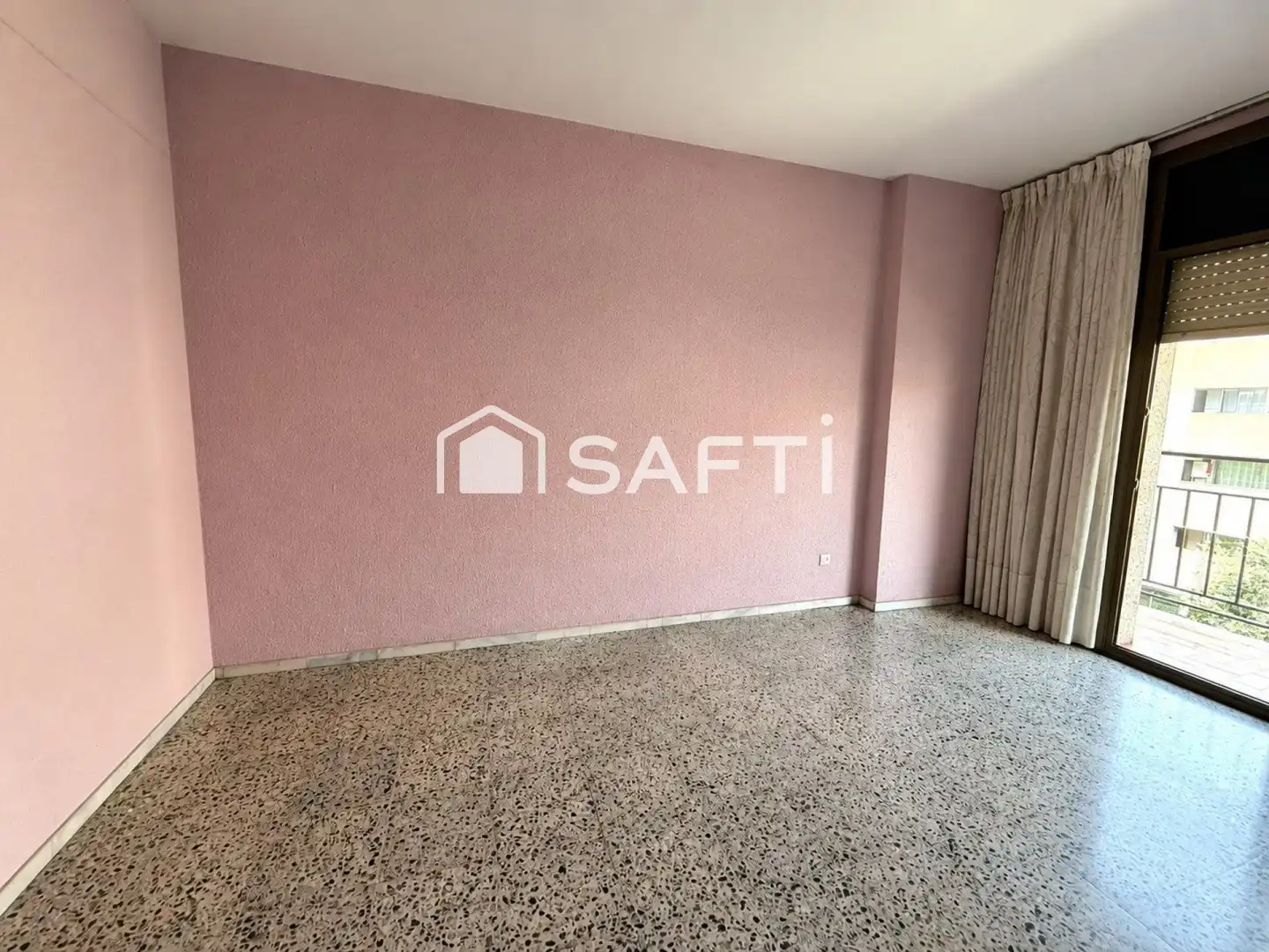 Apartamento con terraza en venta en Riu Sud, imagen 13
