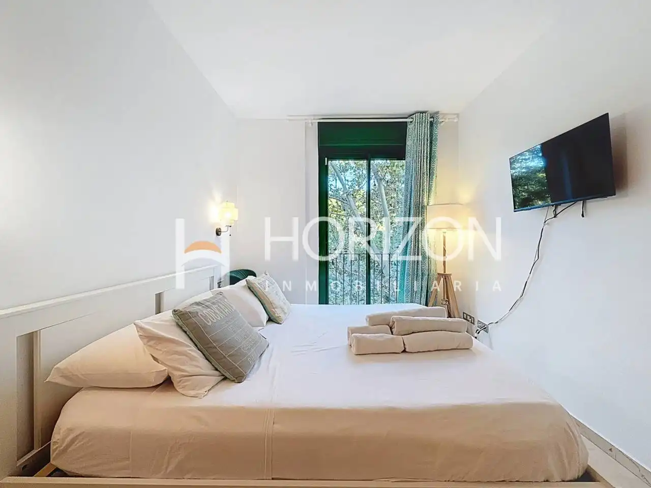 Schlafzimmer von Wohnung zum Verkauf in Barcelona mit Klimaanlage, Heizung und Möbliert