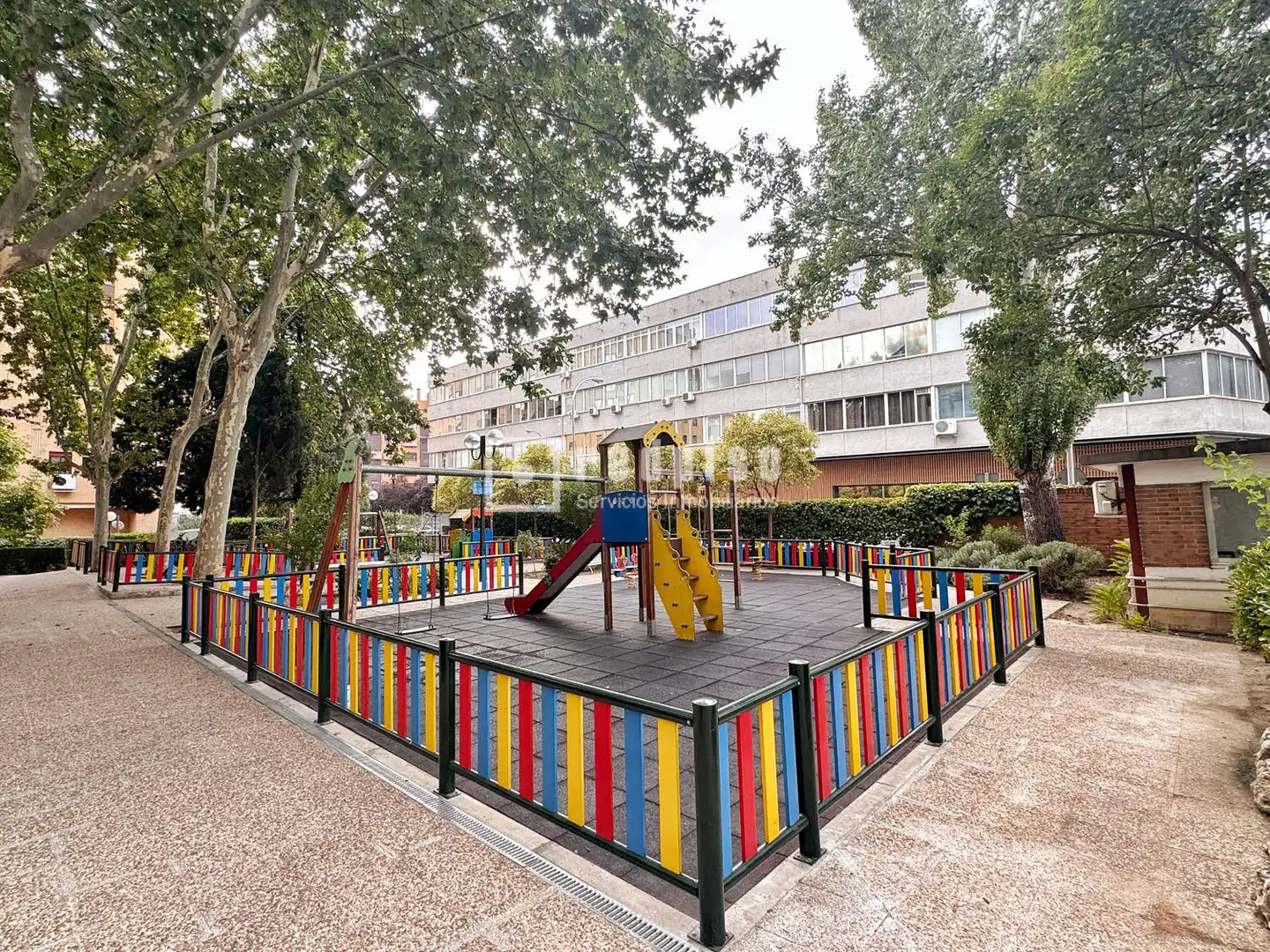 Exterior view of Flat for sale in Madrid  with Heating, Private garden and Terrace