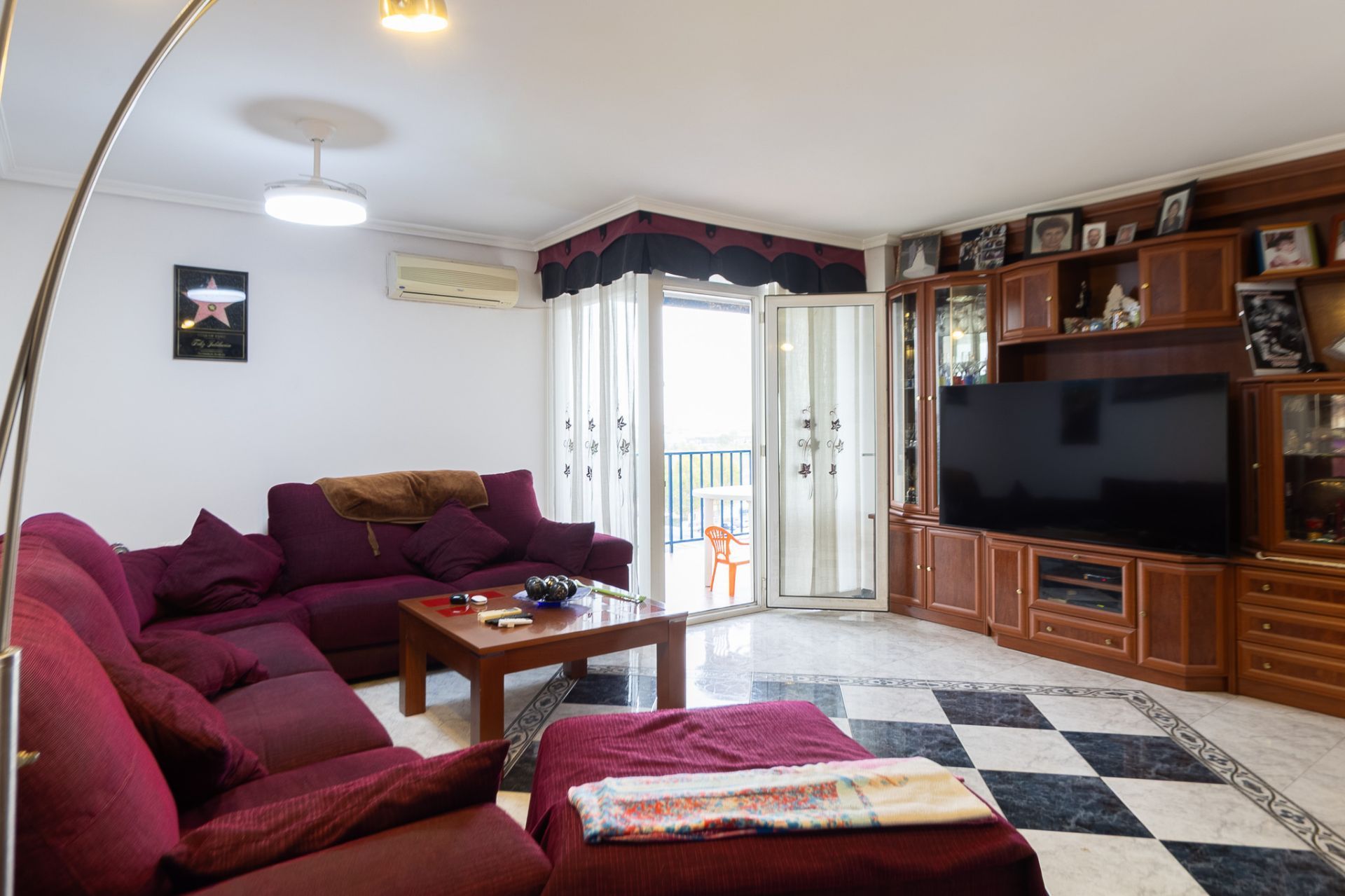 Sala d'estar de Pis en venda en Fuenlabrada amb Aire condicionat, Calefacció i Traster