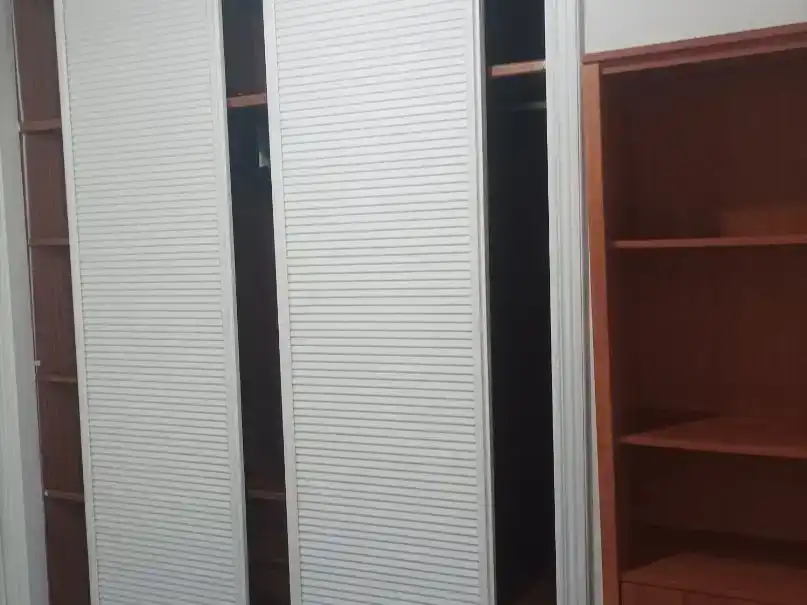 Schlafzimmer von Wohnung zur Miete in Sureste