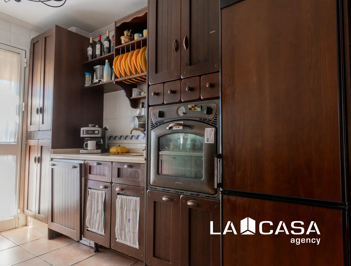 Cuina de Casa adosada en venda en Dos Hermanas amb Aire condicionat i Terrassa