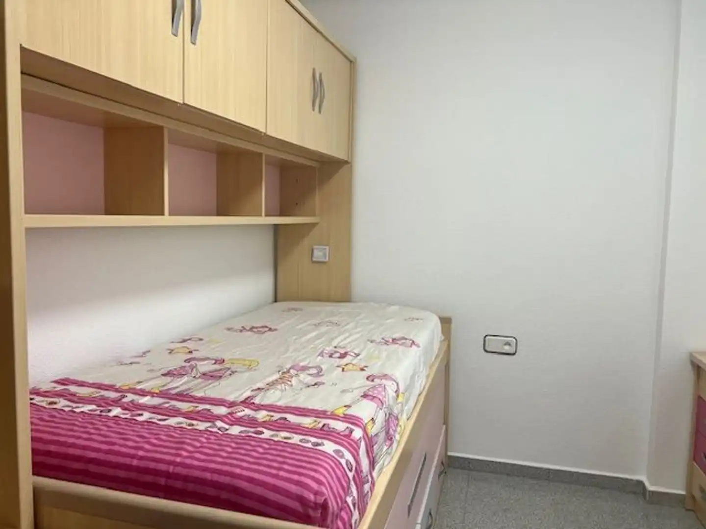 Flat with lift to rent in Avenida Primero de Mayo 94, imagen 22