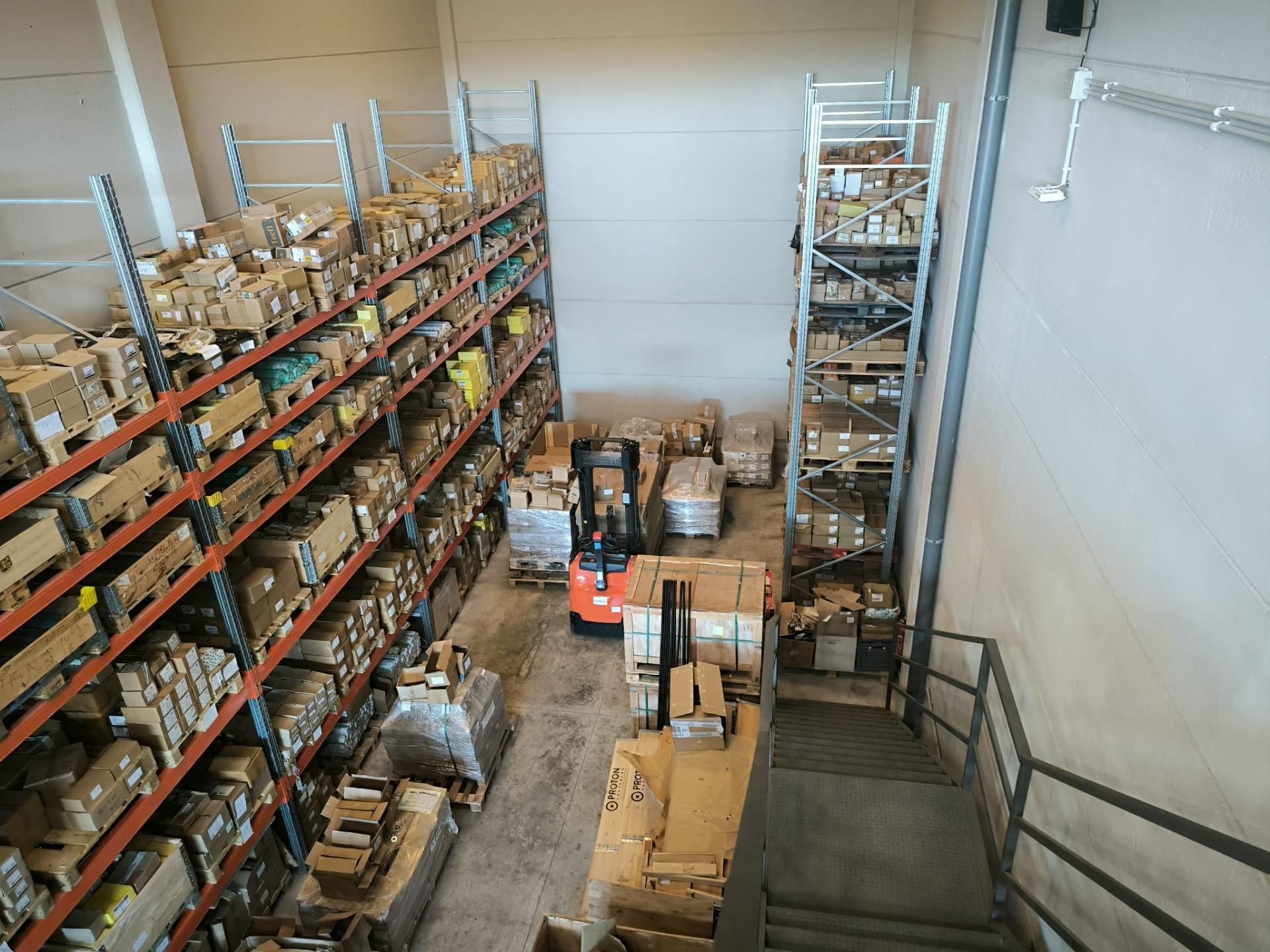 Nau industrial en venda en Cubelles