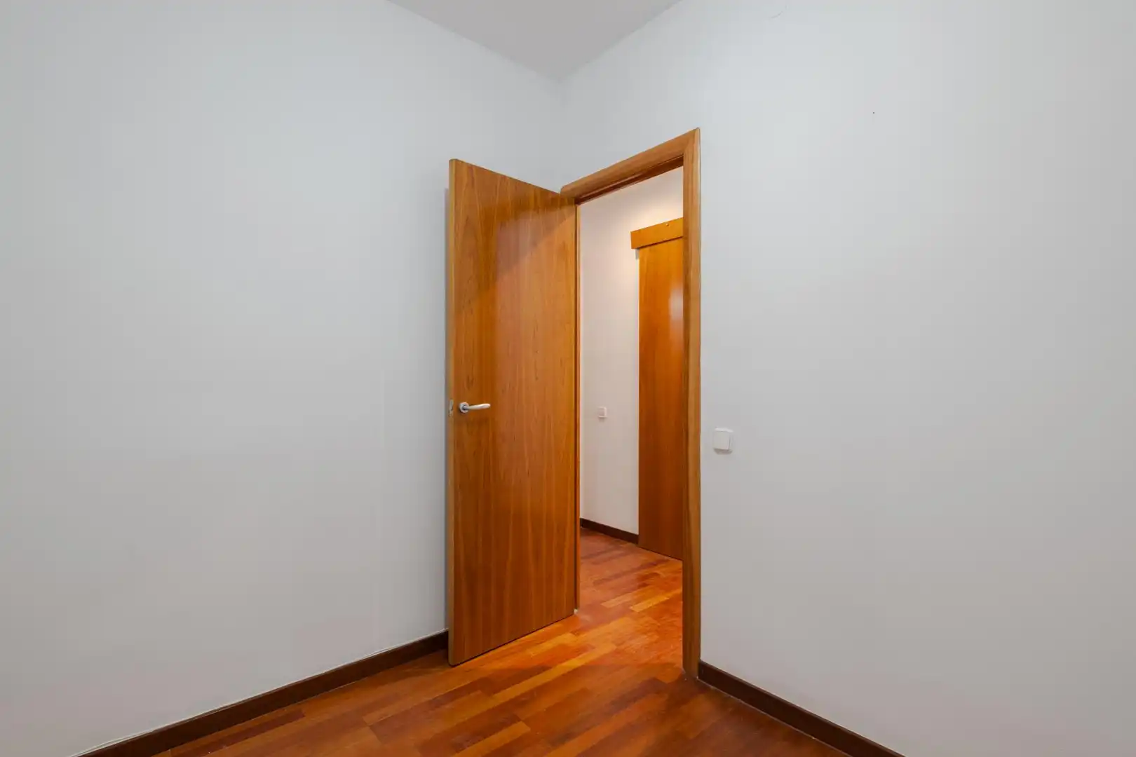Piso en venta en Esplugues de Llobregat con Balcón