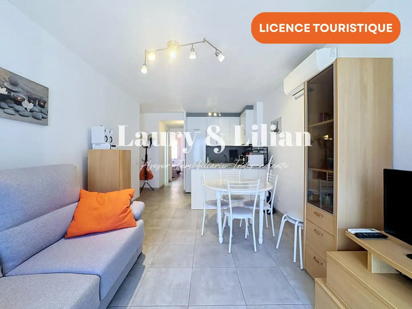 Apartment with terrace for sale in Muga - Gran Reserva - Badia