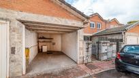 Vista exterior de Casa adosada en venda en Alpedrete amb Calefacció, Terrassa i Balcó