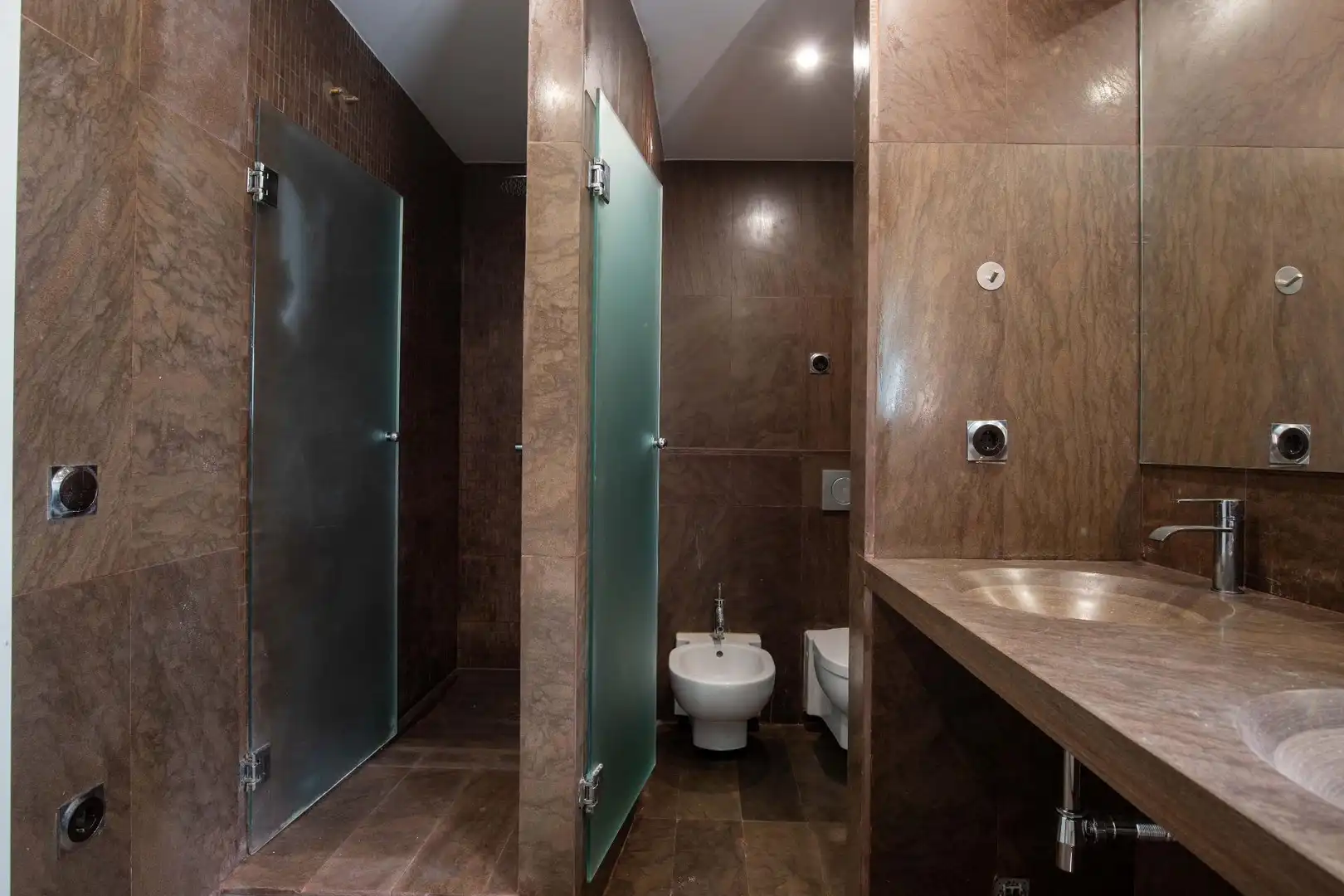 Bathroom of Houses for sale in Sitges  with Air Conditioner, Heating and Parquet flooring
