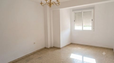 Foto 5 de Piso en venta en Avenida de Madrid, 38, Belén - San Roque, Jaén Capital