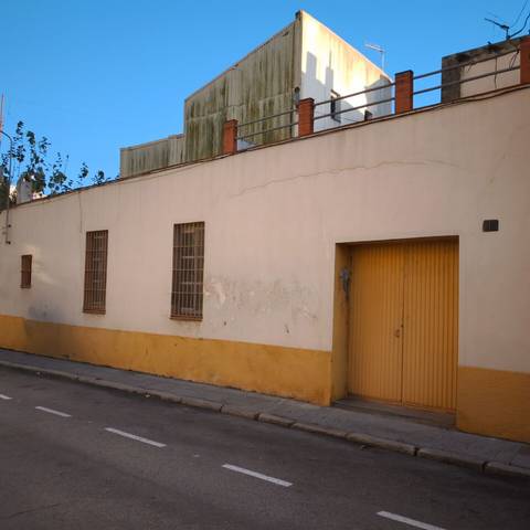 Casa-chalet en Venta en Casc Antic
