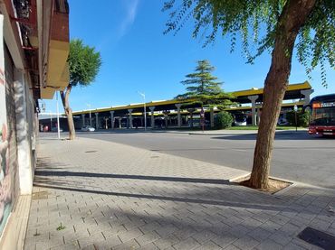 Local comercial en alquiler en Estación