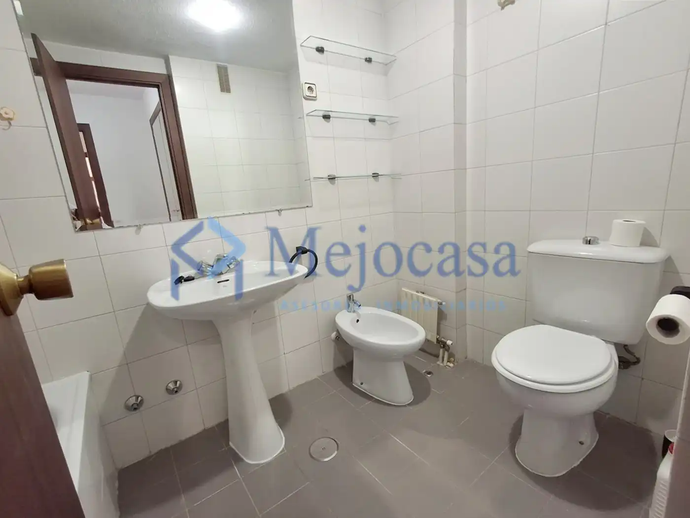 Baño de Piso en venta en Madrid con Aire acondicionado, Calefacción y Parquet