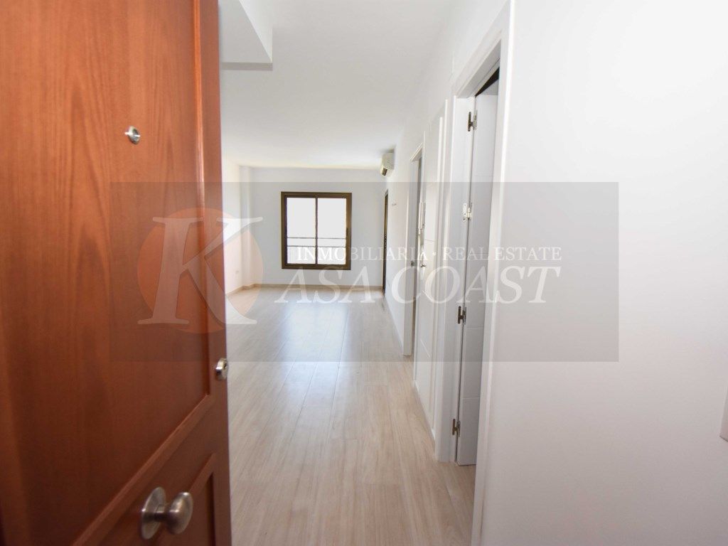 Piso en venta en Fuengirola con Aire acondicionado, Jardín privado y Terraza