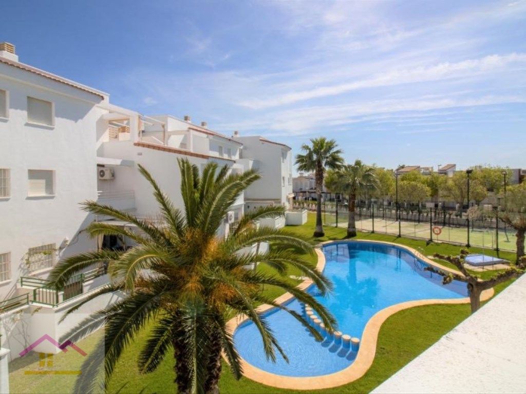 Exterior view of Attic for sale in Alcalà de Xivert  with Air Conditioner, Private garden and Terrace