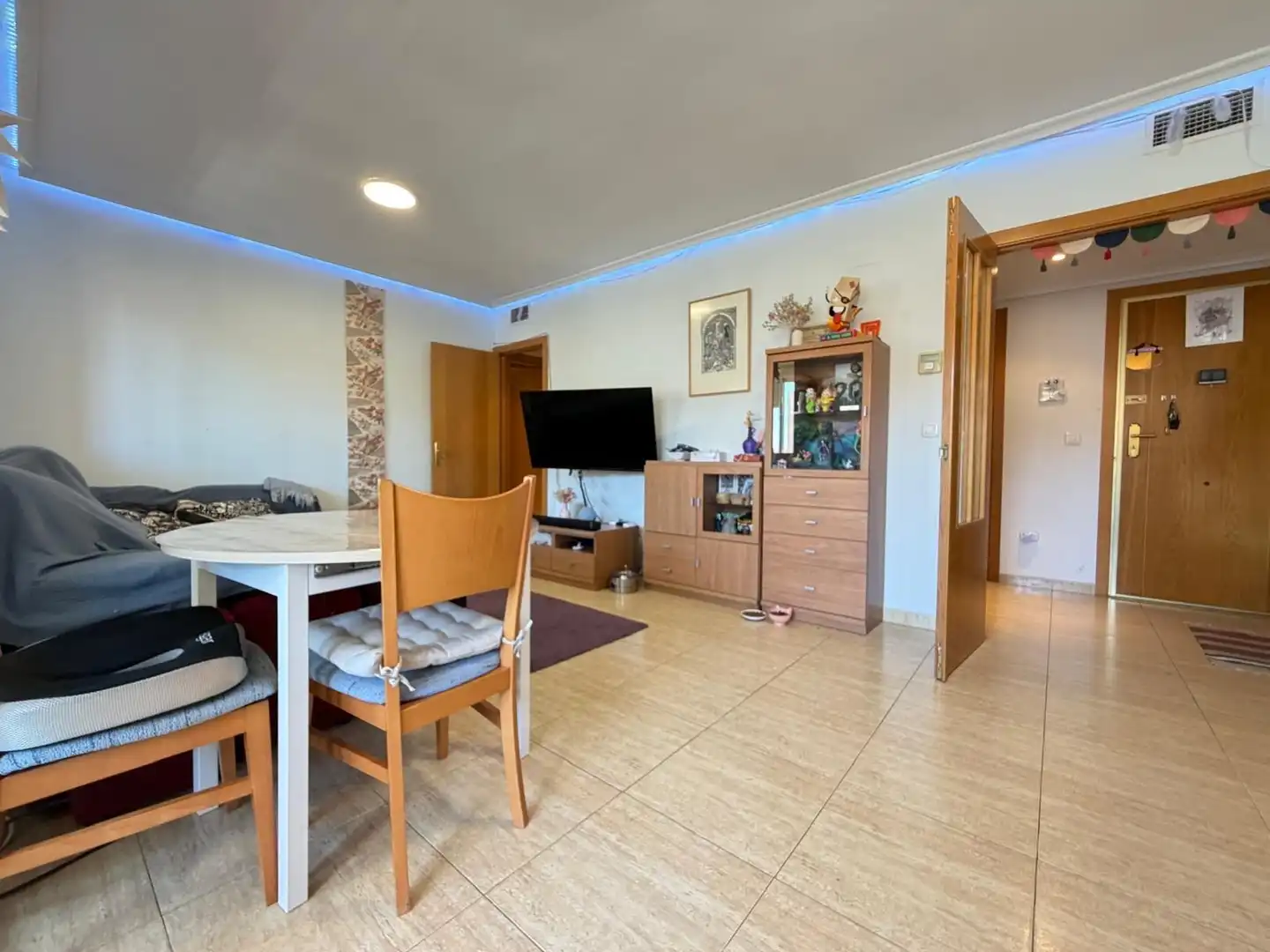 Sala d'estar de Pis en venda en Alicante / Alacant amb Aire condicionat i Piscina comunitària