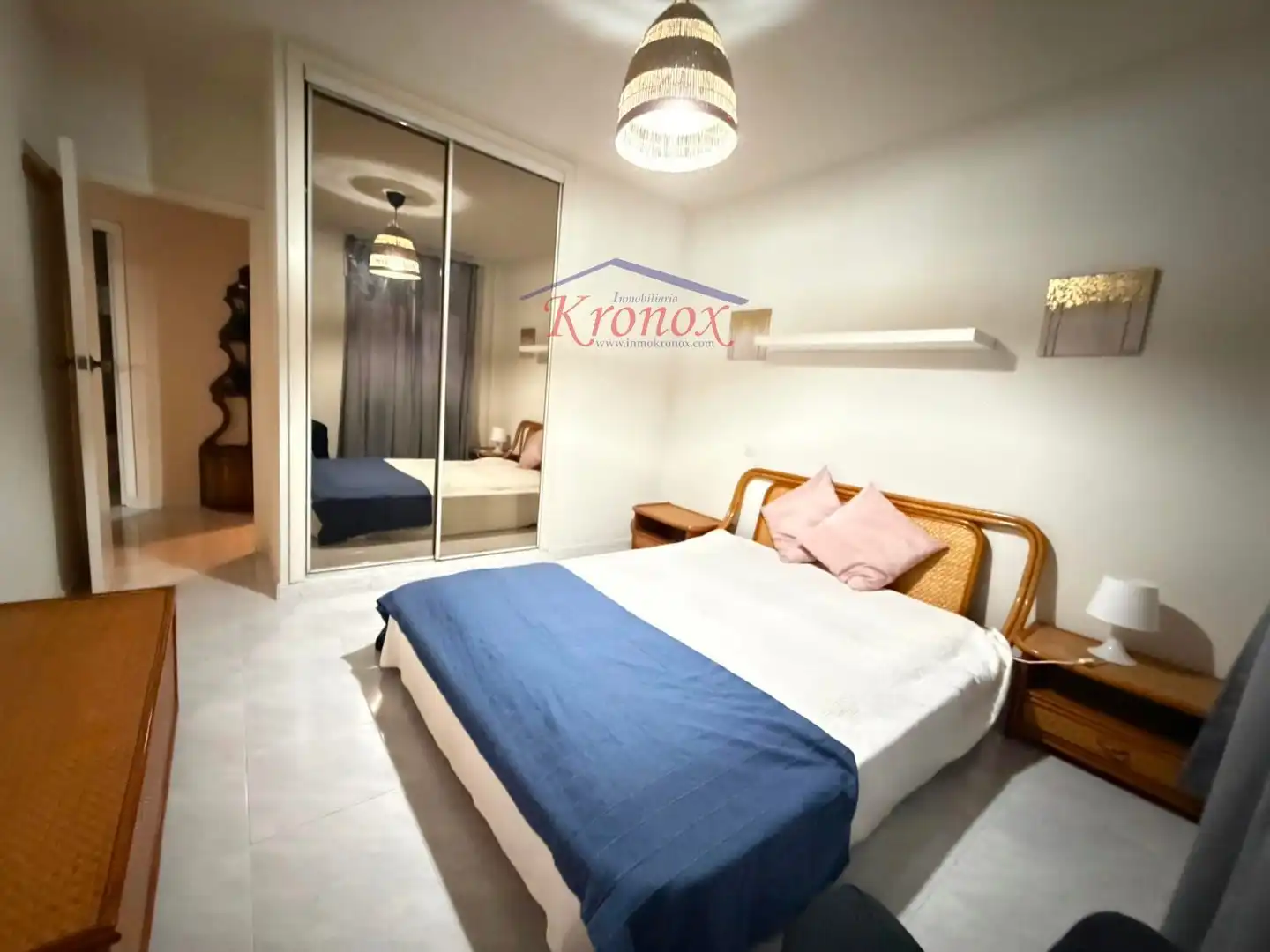 Habitación de Piso en venta en  Madrid Capital con Calefacción, Trastero y Amueblado