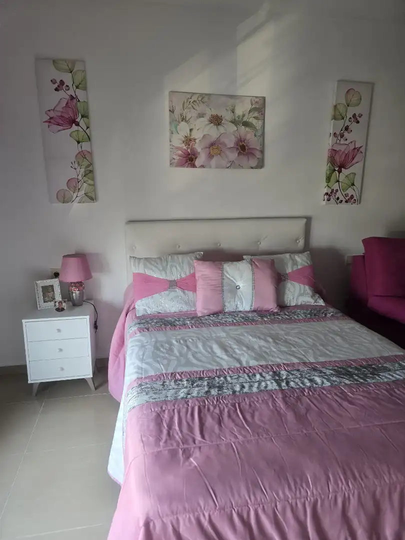 Schlafzimmer von Wohnung zur Miete in Cádiz