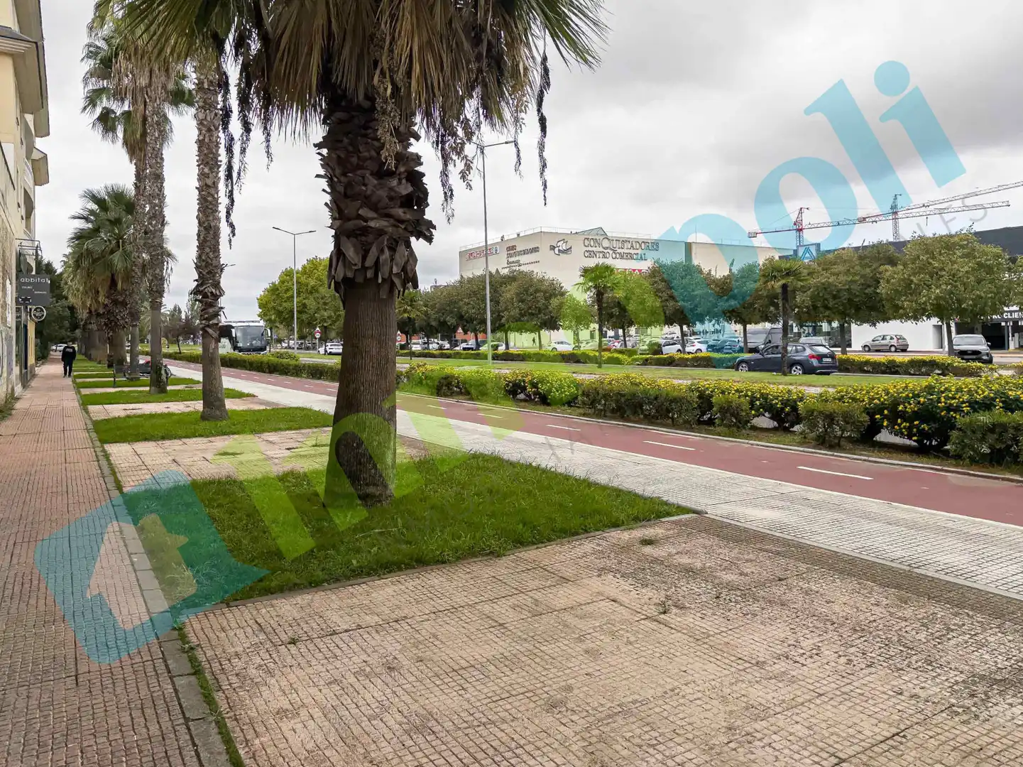 Local comercial en venda a Avenida de Elvas, imagen 3