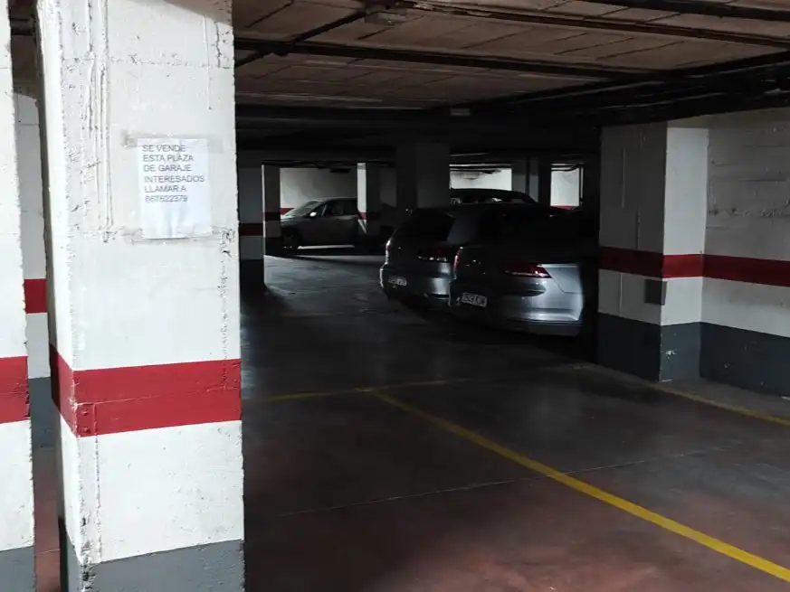 Parkplatz von Garage zur Miete in Jaén